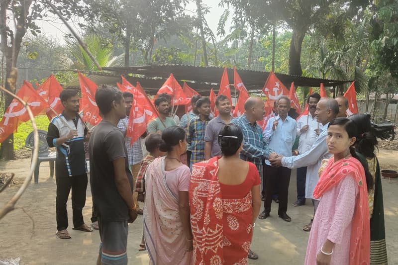 Campaigning and Ticket Uncertainty Mark Mathabhanga Assembly Seat