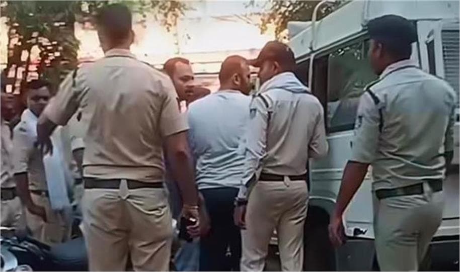 Indian Police Crack Down on AIMIM Members Over Protest Violence