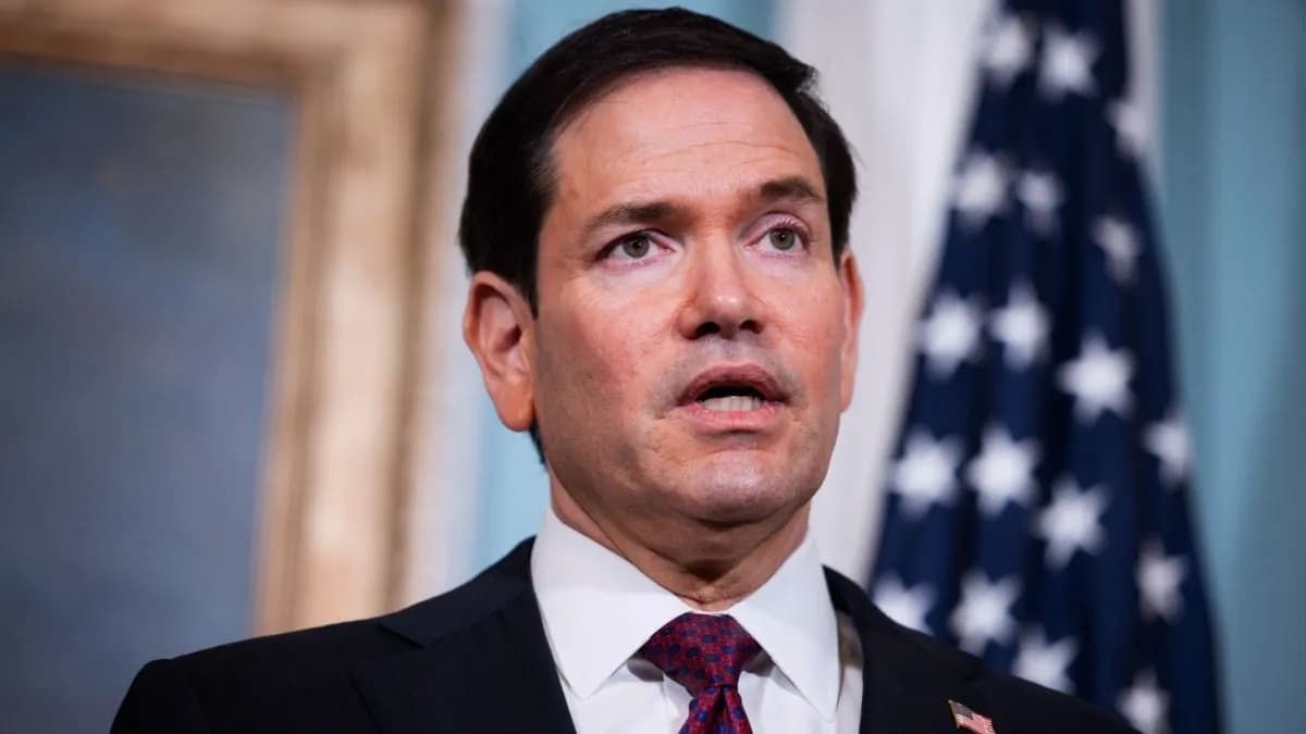 US Warns Countries Trading with Iran of Imminent Sanctions