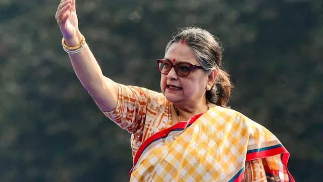 Trinamool Congress Rebel Leader Emerges: Kakoli Ghosh Dastidar Takes Center Stage