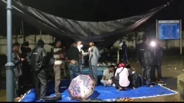JSSC CGL Candidates Protest Amid Rain, Demand Fair Investigation and Justice