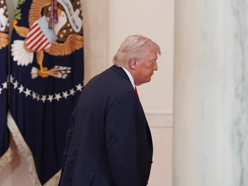 Tensions Escalate as Iran Fires Missiles at Israel Amid US Warning