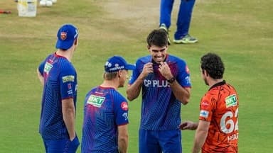 SRH vs PBKS Pitch Report: Hyderabad's Rajiv Gandhi International Stadium Favors Chasing Teams